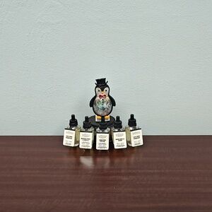 Bath & Body Works White Barn MR.PENGUIN Nightlight + SWEETS & TREATS Wallflowers